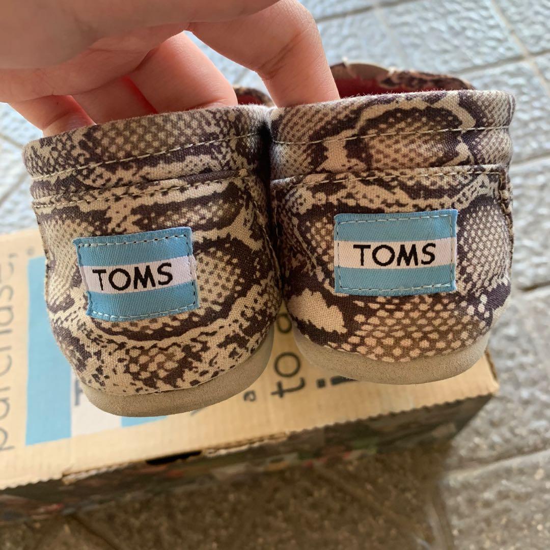 Toms snake clearance print