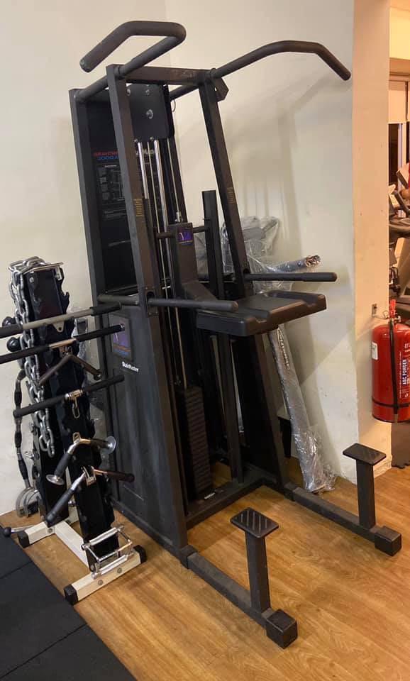 Stair master stairmaster Gravitron 2000AT assisted assist dip chip pull