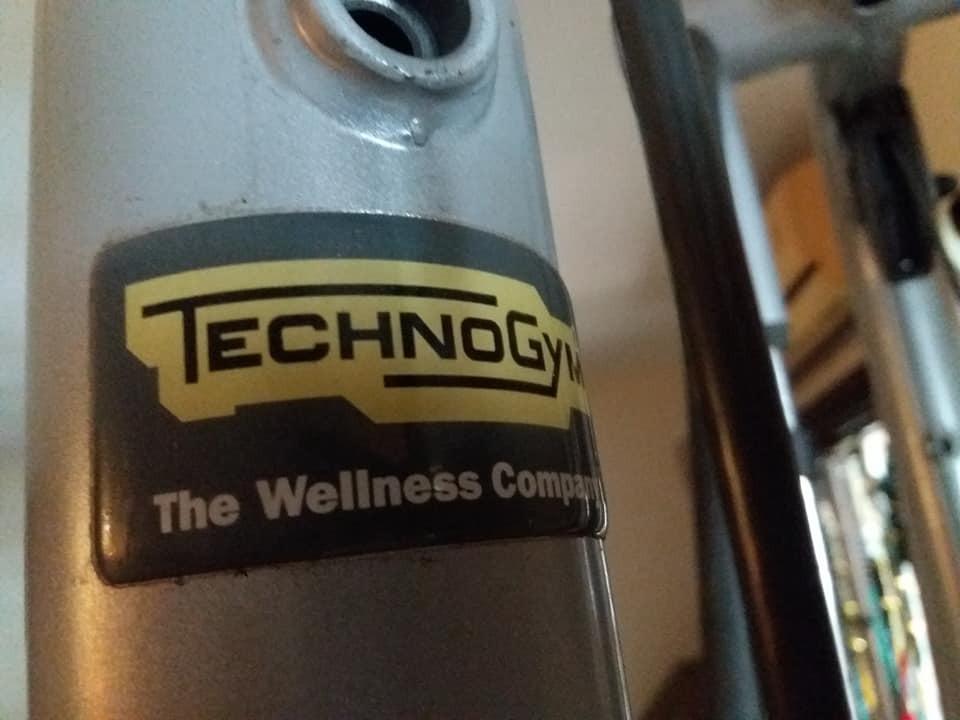 Technogym element cable crossover gym hi lo pulley high low pulley
