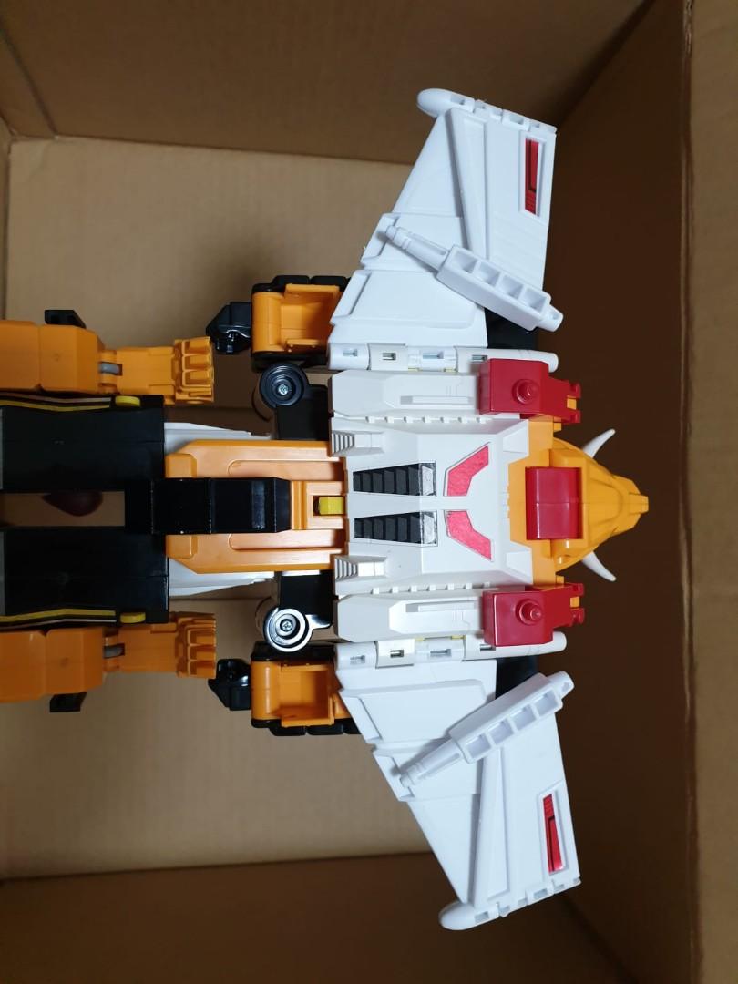 Transformer G1 vintage masterforce God bomber C309 Victory Leo C327