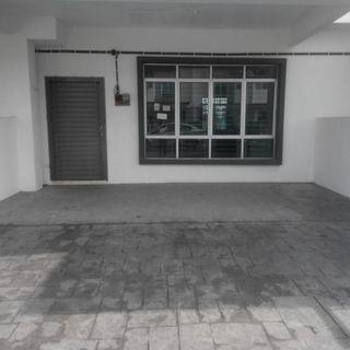 Bandar Hillpark, Puncak Alam, 2 Storey Good Condition House With Cheap Rental