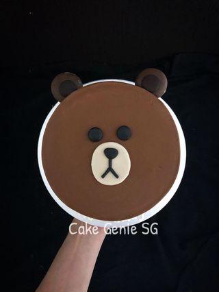 Brown bear cake
