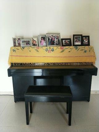 Flash sale : Yamaha Piano for sale - Pre-loved