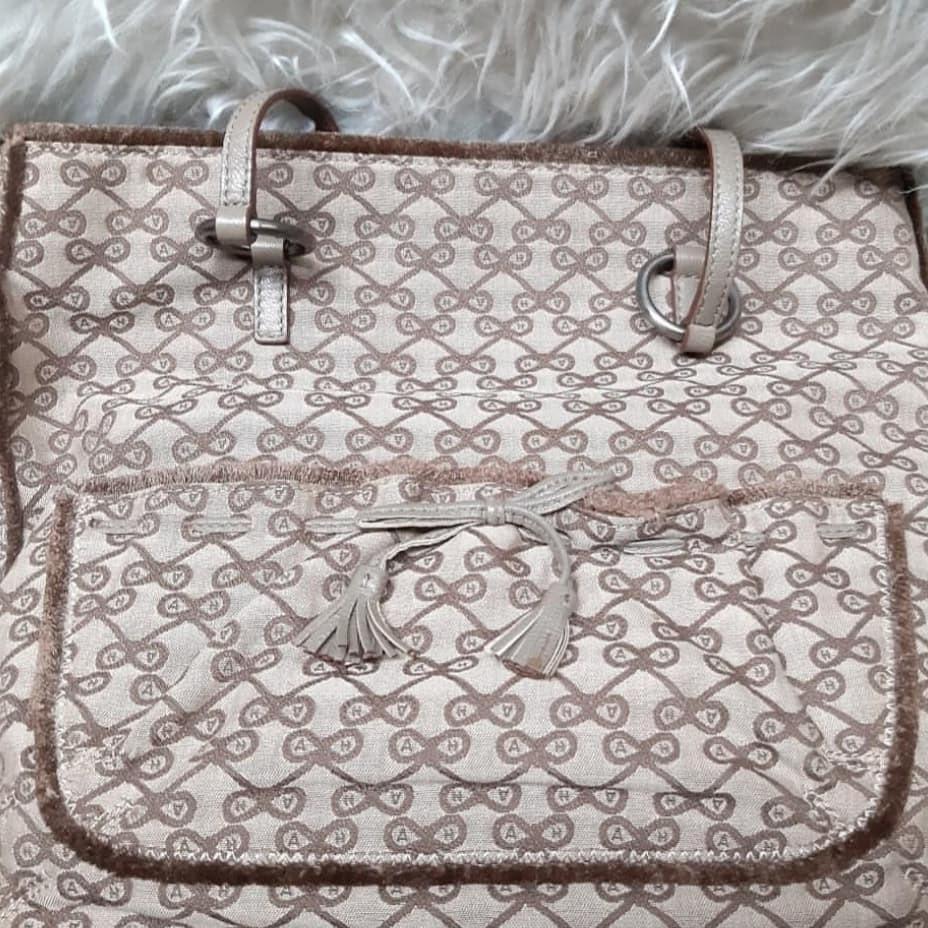 Authentic Anya Hindmarch Nevis Monogram 💛🧡💜💗💙, Barang Mewah, Tas & Dompet di Carousell
