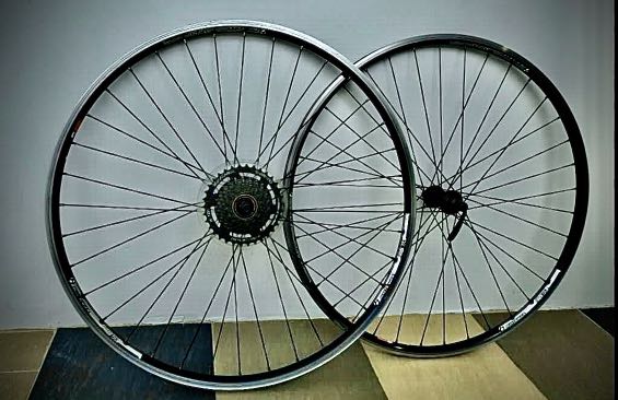 Bontrager 750 outlet wheel