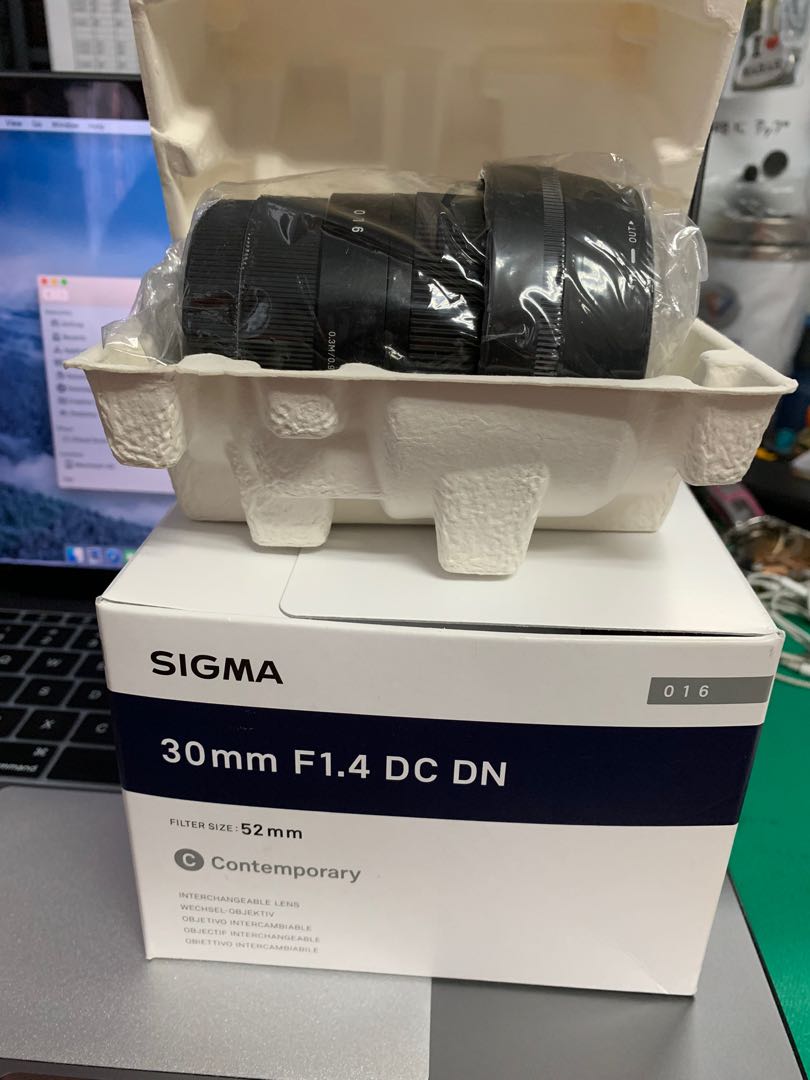 Brand New Sigma 30mm f1.4 DC DN