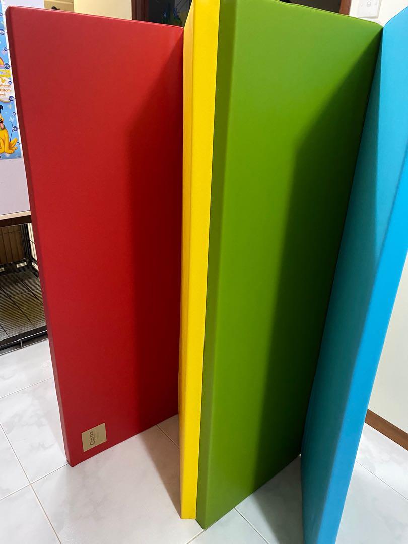 Caraz playmat (made in Korean), 兒童＆孕婦用品, 洗澡及換尿片, 洗澡及換尿片 換片墊及相關用品