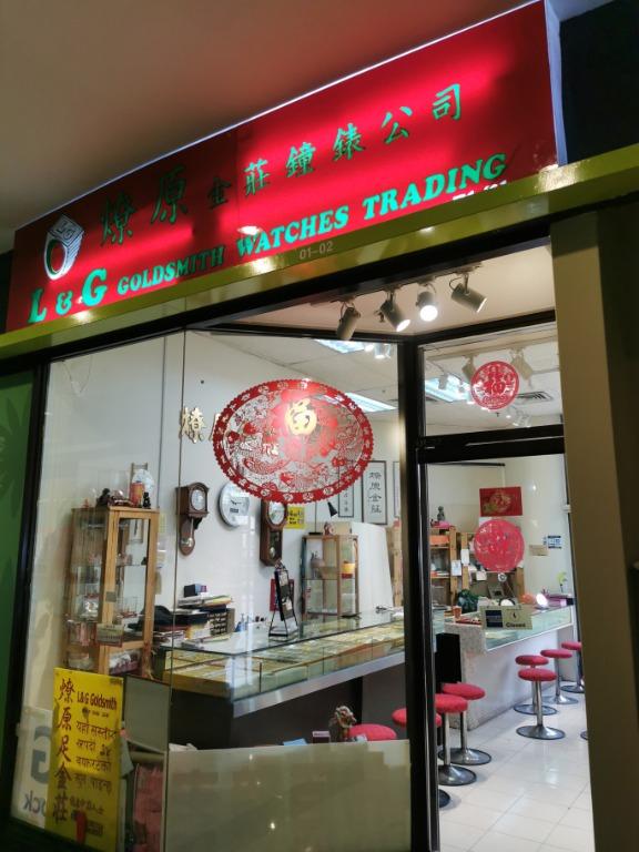 Diamond ring (Category: Body Jewelry) located in Singapore. Submitted by lggoldsmith (Listing ID 284669264, Image 2). Description: 钻石代表坚韧的性格，永恒的爱，快买钻戒这个永恒的礼物奖励自己，或给心爱的人！ Diamonds last forever . Our diamonds are authentic diamonds set in 18K gold. All our rings come with stamp of authenticity of gold content on it. All ring size can be customised. Fire Sales is now on ! Model : EDF2191 carat: 0.087 weight: 4.61g Our jewellery shop is L&G goldsmith