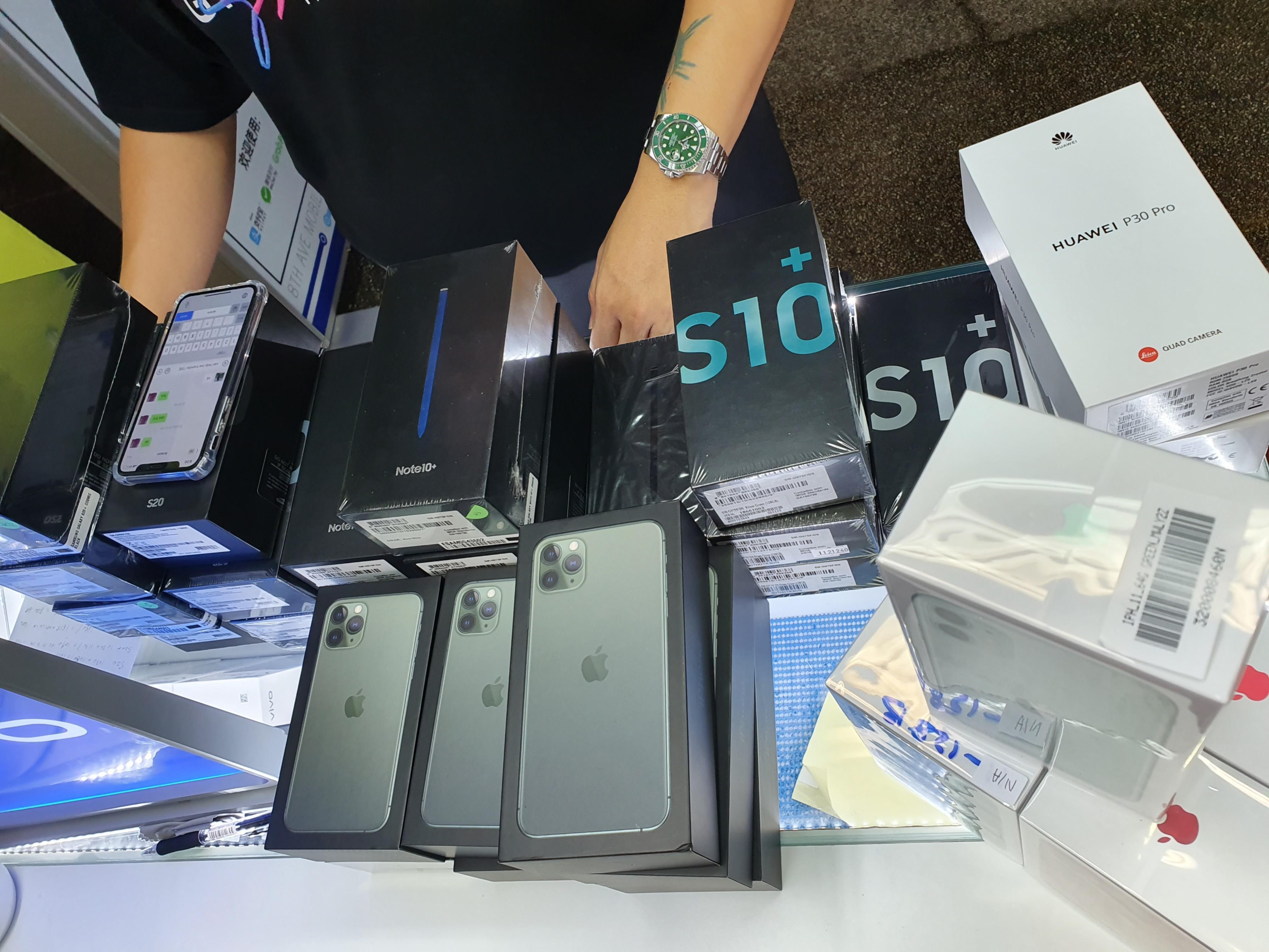 Highest Price Buyback Trade In Or Sell New Used Phone Iphone Samsung Huawei Bulletin Board Looking For On Carousell