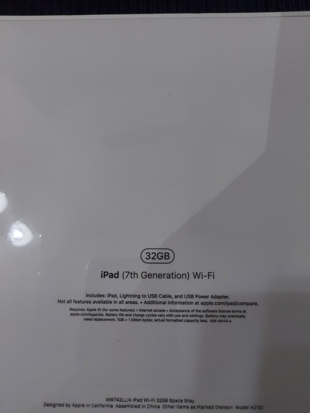 iPad 10.2 WiFi 32GB 7th Gen, Local SG Warranty, Sealed
!