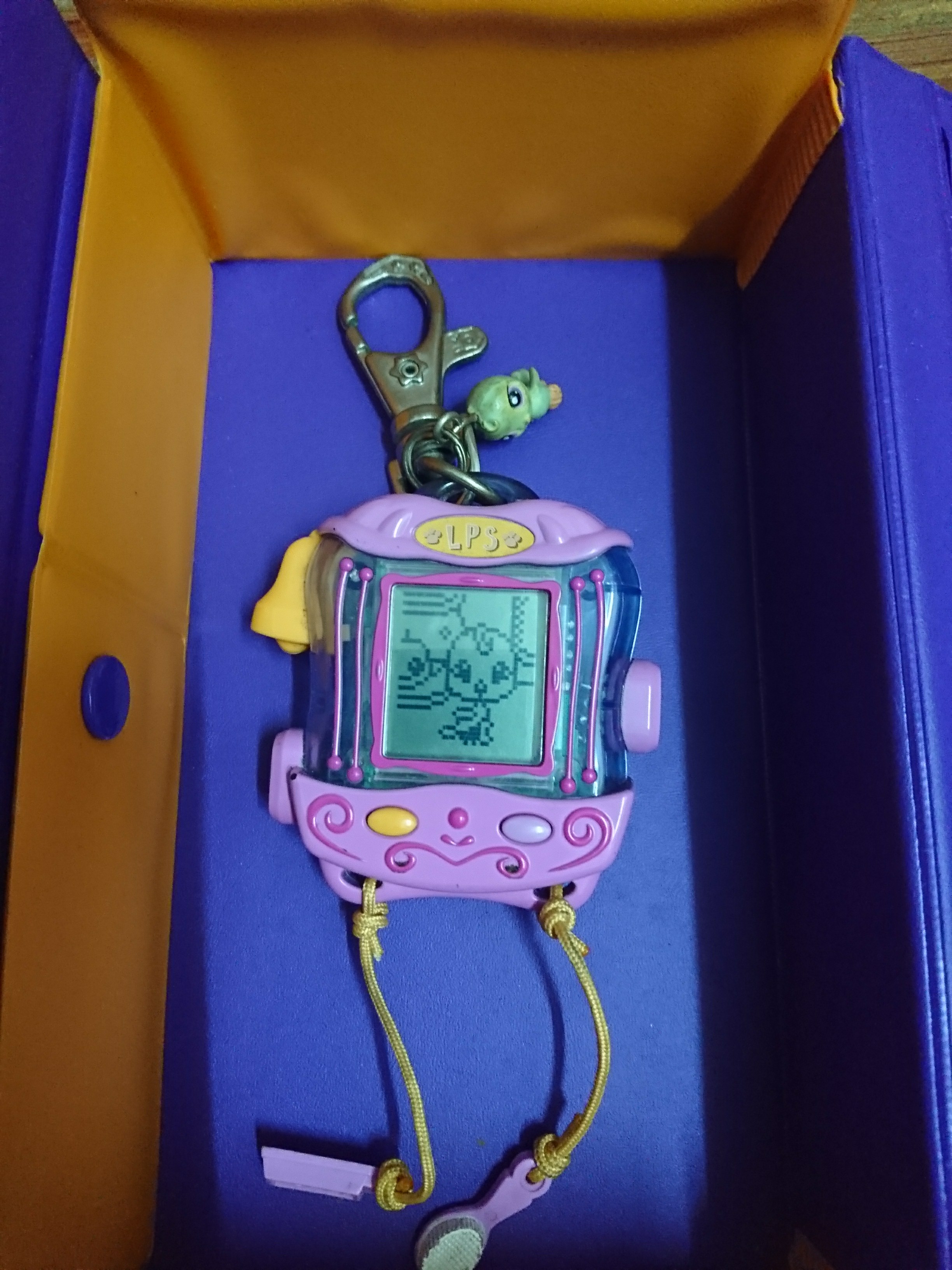 My littlest pet top shop tamagotchi