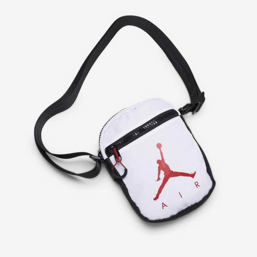 Nike Air Jordan Crossbody Bag, Fesyen Pria, Tas & Dompet , Tas