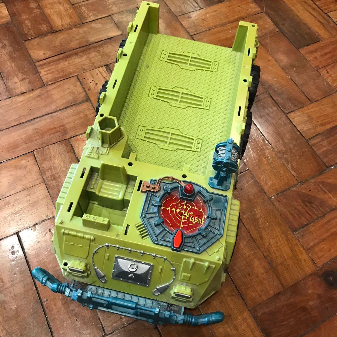 Old Big Truck (Category: Vehicle & Diecast Models) located in Makati City. Submitted by asdj1723 (Listing ID 284612870, Image 1). Description: .