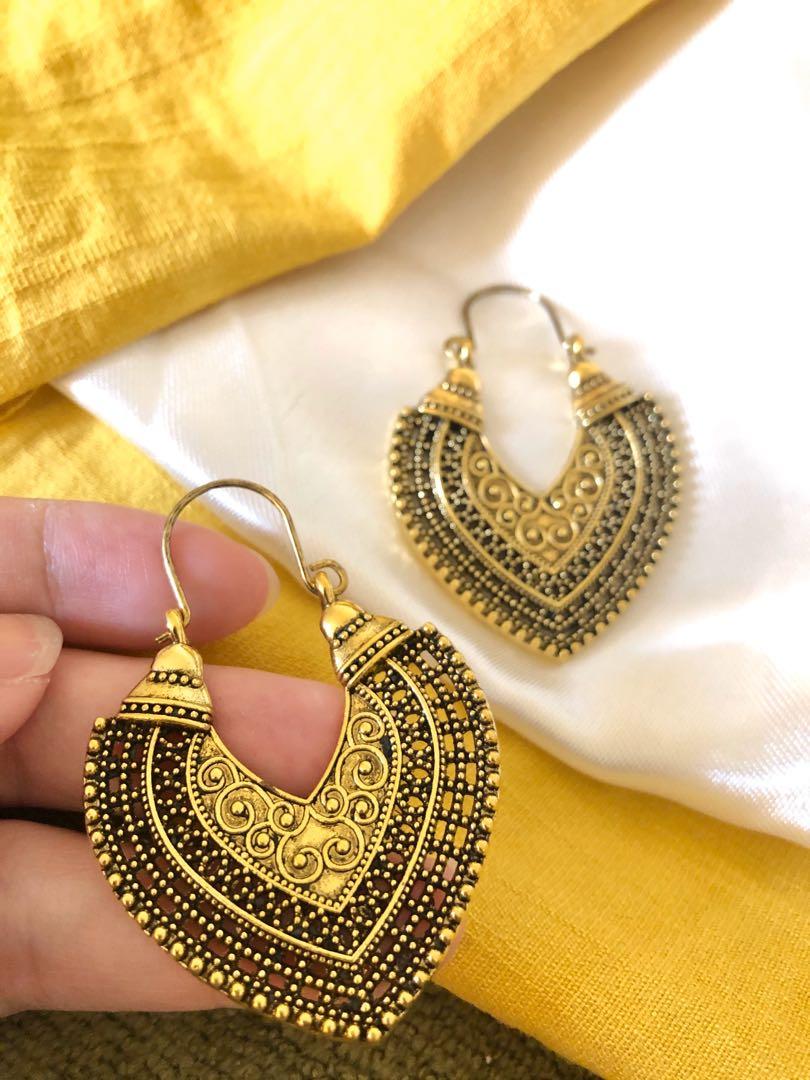 Gold bohemian earrings discount
