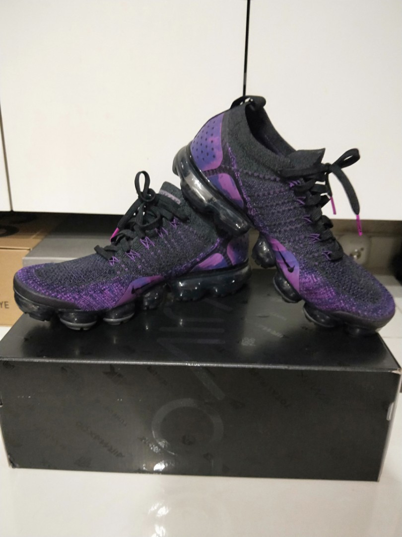 purple nike air vapormax