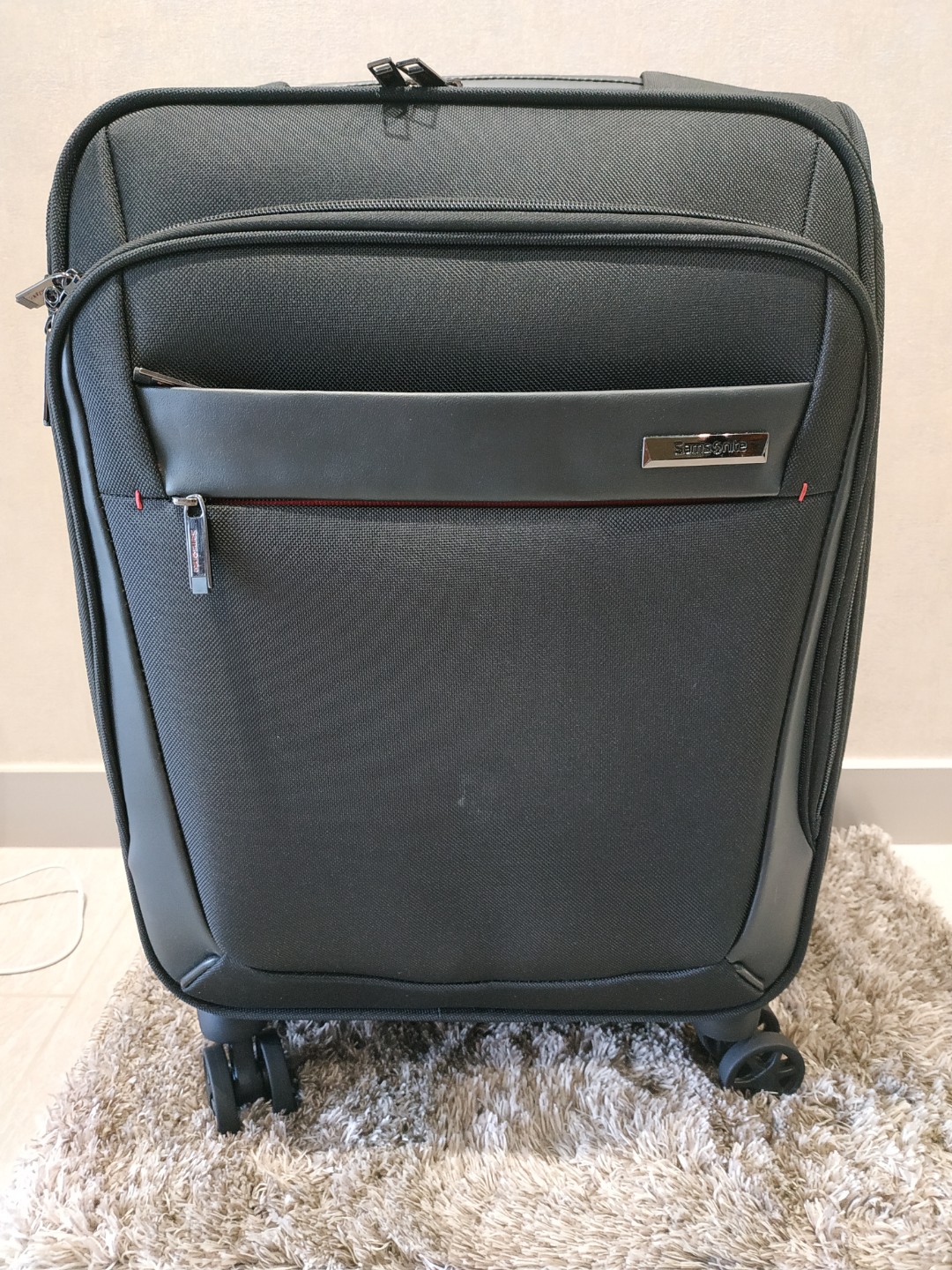 Samsonite Carry on Luggage 20