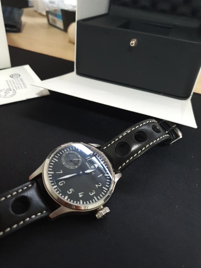 Steinhart ST1 premium nav b uhr silver pilot watch 44mm Mobile