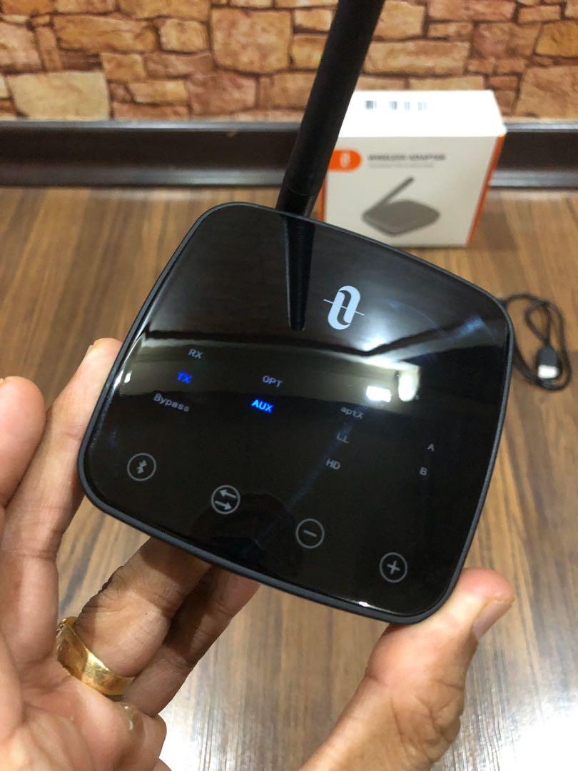 Taotronics long range bluetooth on sale 5.0 transmitter receiver for tv