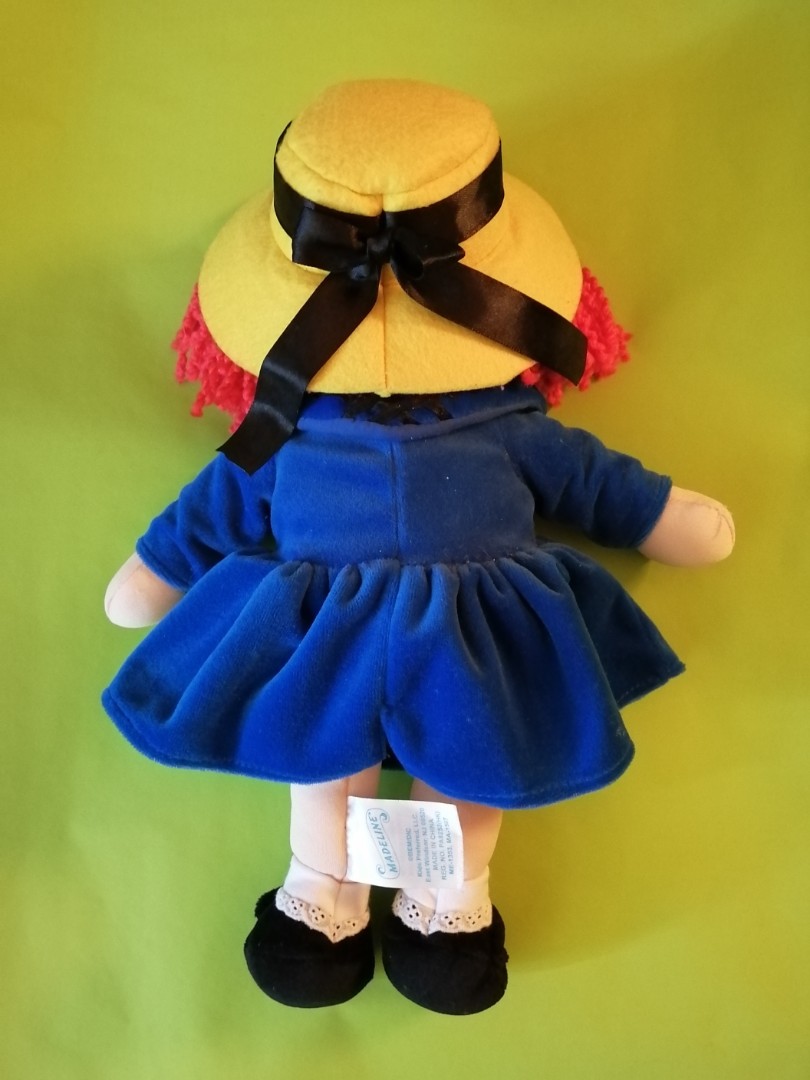 Vintage Madeline doll