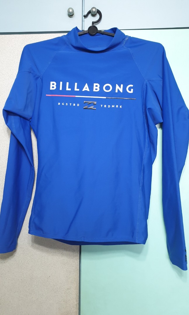 Billabong Rashguard, Sports, Sports Apparel on Carousell