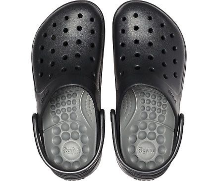 crocs reviva clog review