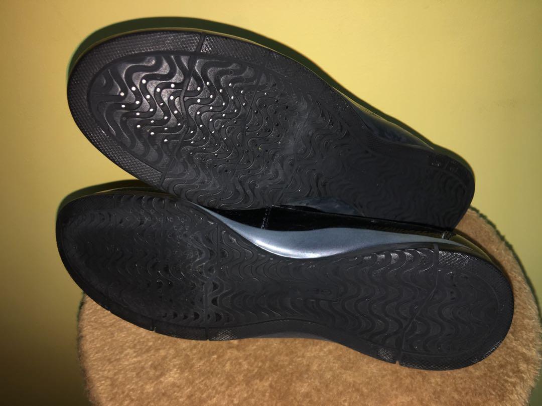 Geox Respira Leather Ladies Wide Fit Loafers
