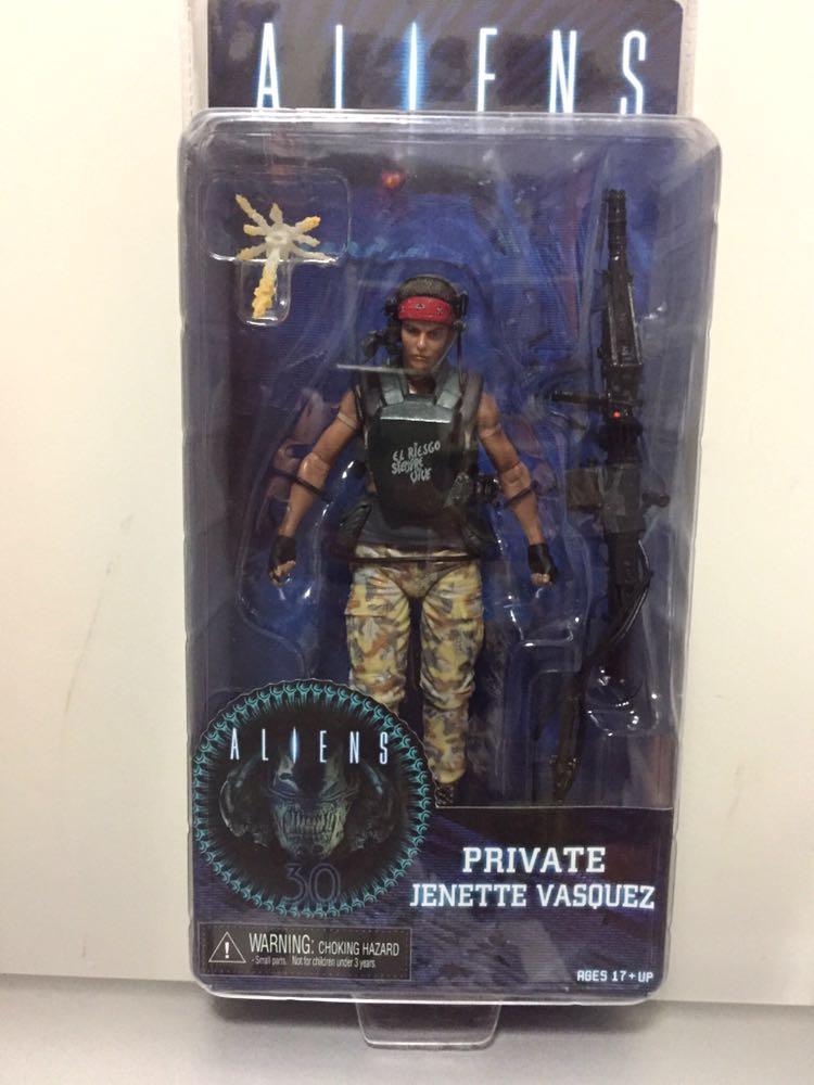 正版全新NECA Aliens 異形女士兵Jenette Vasquez, 興趣及遊戲, 玩具