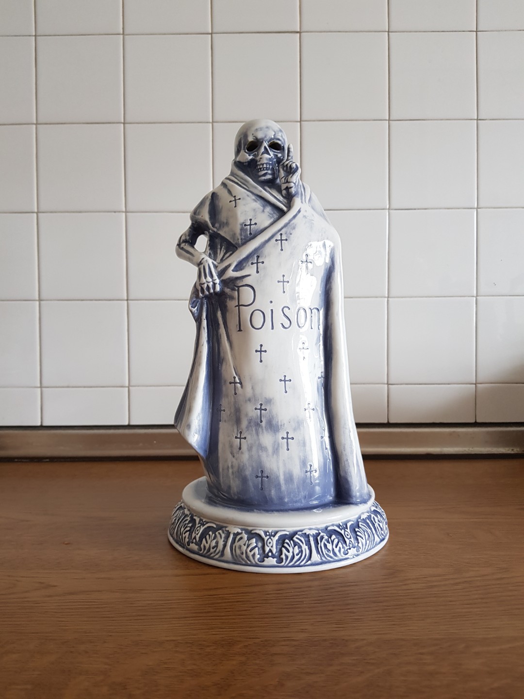 Neighborhood Booze Reaper Incense Chamber, Hobbies & Toys