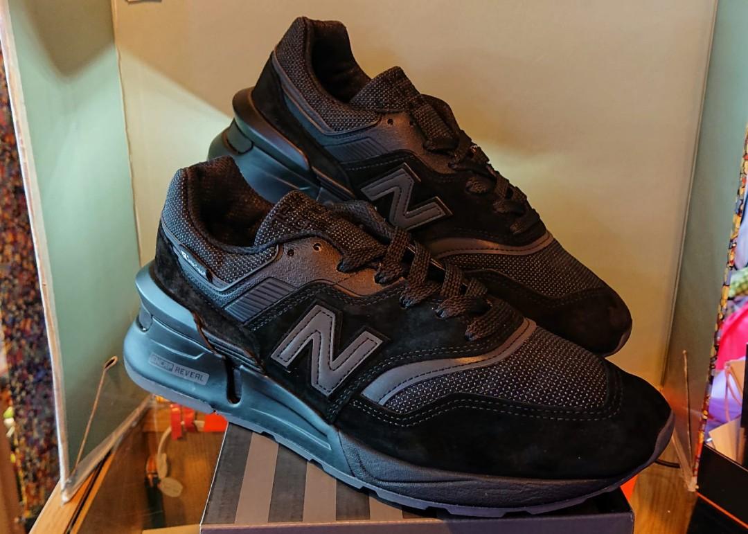 New Balance M997snf 黑魂made In Usa Us9 5 43 27 5cm 男裝 男裝鞋 Carousell