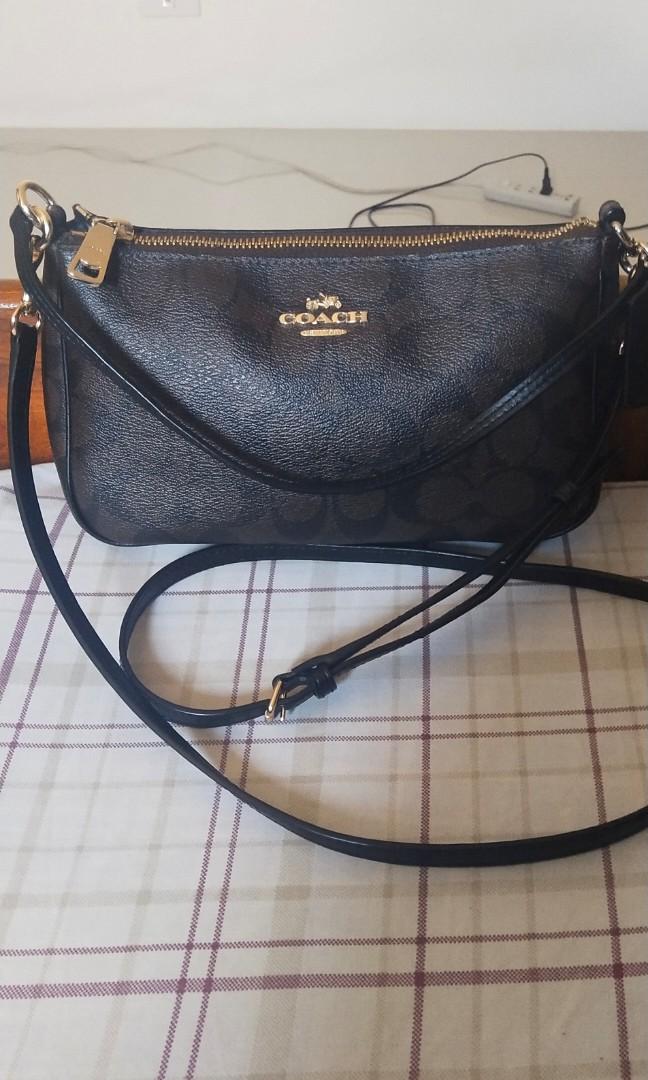 Sale Preloved two way sling Coach bag in excellent mint condition Luxury Bags Wallets on Carousell