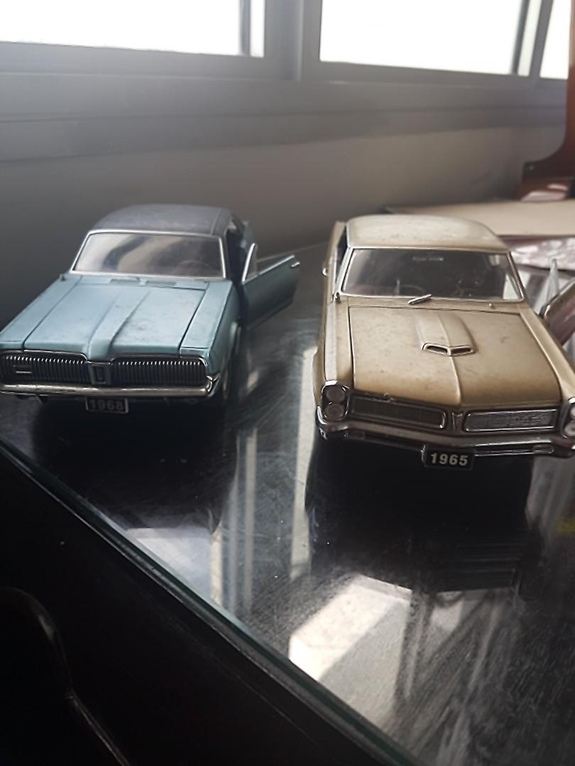 Vintage display toy car, Vintage & Collectibles, Vintage Collectibles