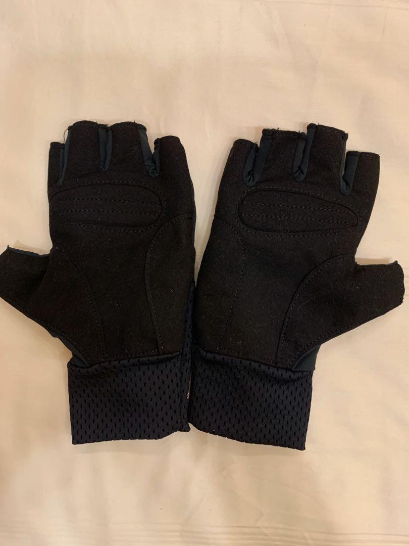 Stella mccartney online training gloves