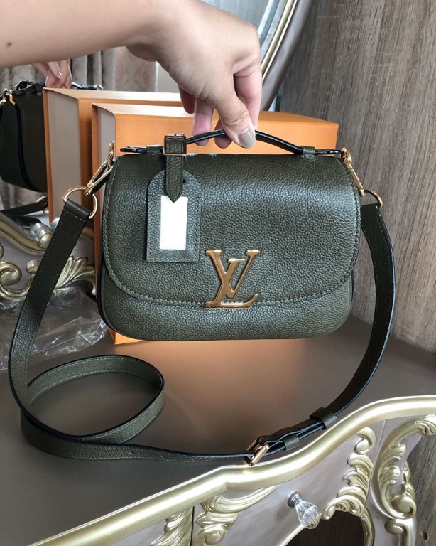 Louis Vuitton Dark Green Leather Neo Vivienne Bag