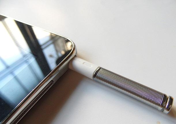 SAMSUNG GALAXY Note 10.1 built-in S Pen stylus special edition 2k  resolution inventory new black limited editionSAMSUNG GALAXY Note 10.1 內建S  PEN觸控筆特仕版2k解析度庫存新品黑色限量, 手機及配件, 平板電腦, 平板電腦-