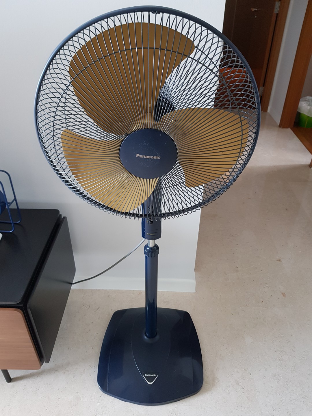 Standing Fan Panasonic F407Y, Furniture & Home Living, Lighting