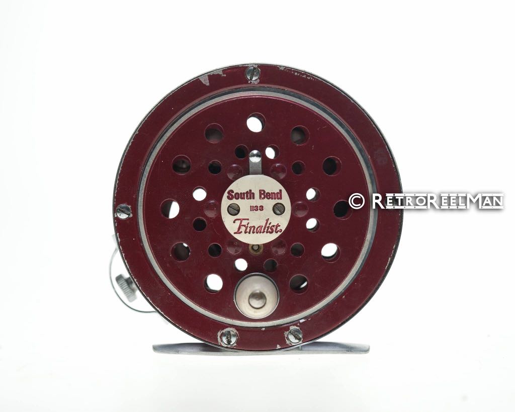 Vintage South Bend Finalist 1133 Fly Reel Made in USA, Sports Equipment,  Sports & Games, Racket & Ball Sports on Carousell