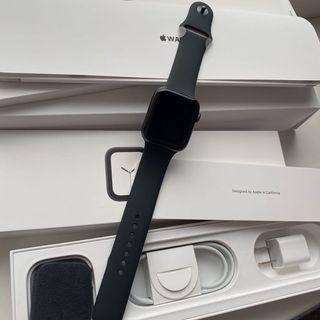 Apple Watch Series 4 44MM Aluminum and Ceramic Case