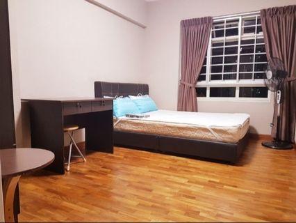 Spacious Common Room for Rent in Sengkang!