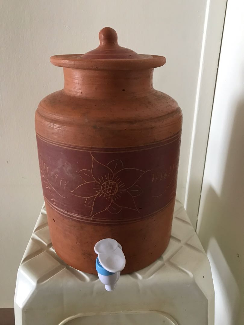 Clay Pot Water Cooler with tap, TV & Home Appliances, Kitchen