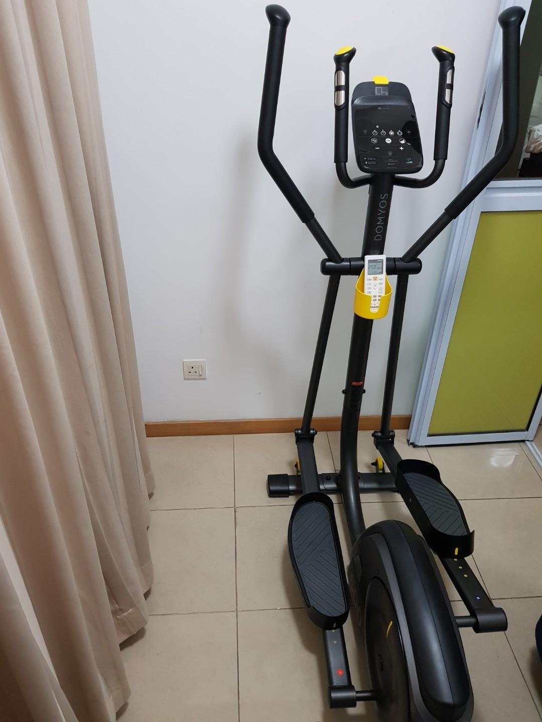 Domios El500 Elliptical Cross Trainer 2 Months Old Sports Weights Gym Equipment On Carousell
