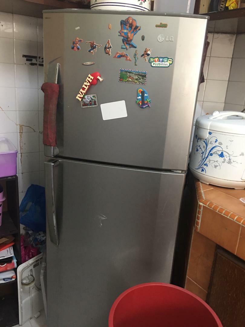 Fridge Peti Ais Kitchen Appliances On Carousell