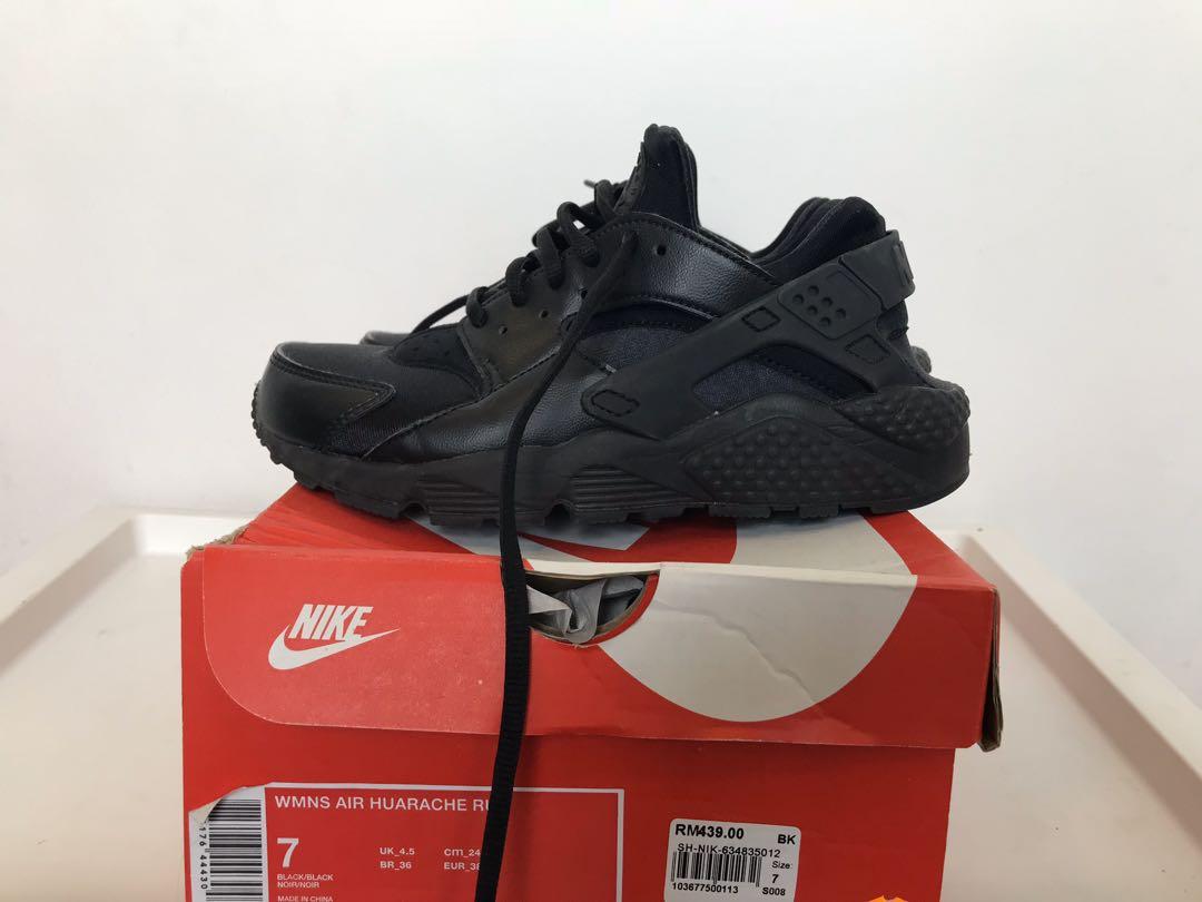 Nike Air Huarache Triple Black
