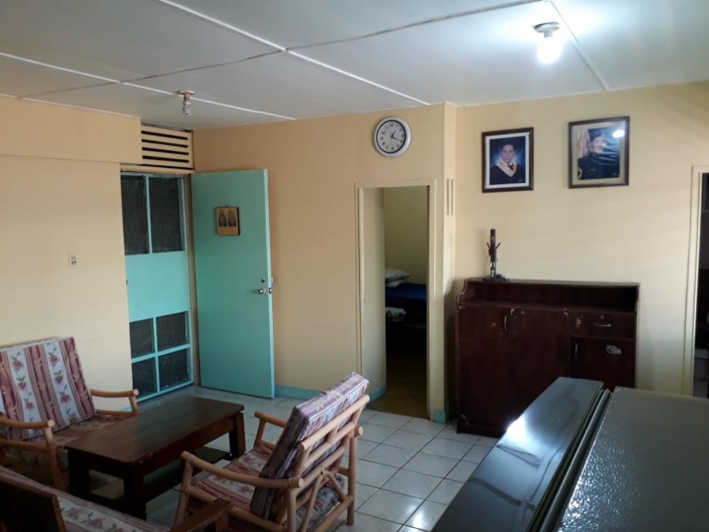 Apartment 4 bedroom at sta.cruz,manila NEAR UST & Bambang LRT 1