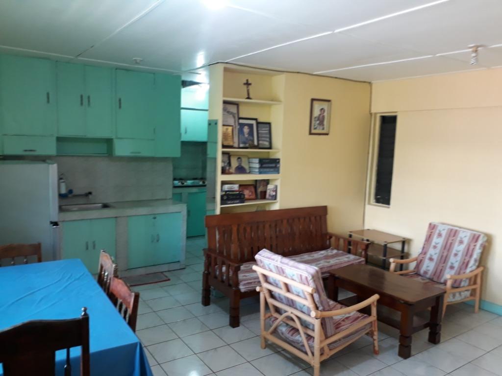 Apartment 4 bedroom at sta.cruz,manila NEAR UST & Bambang LRT 1