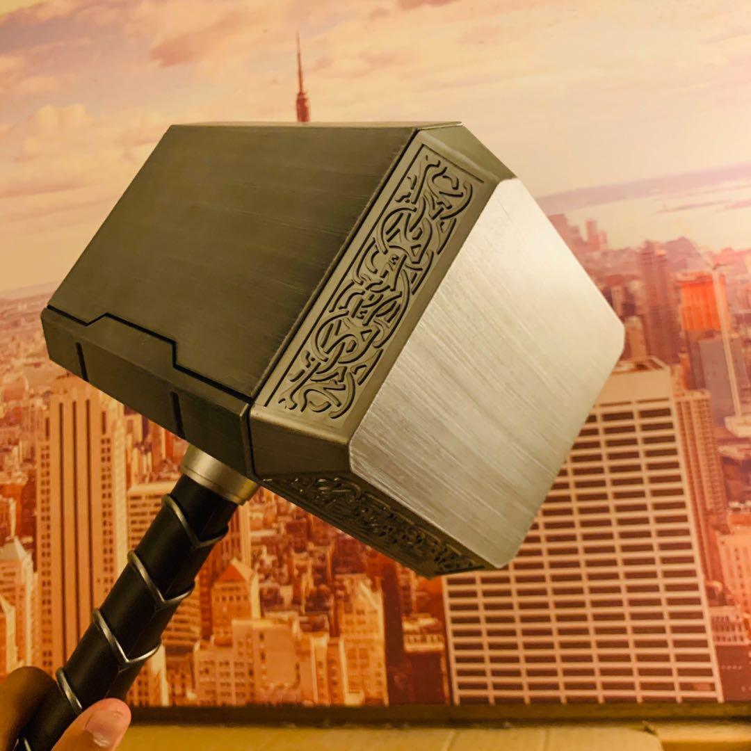 Avanger Thor Mjolnir Hammer 11 Actual Size, Hobbies & Toys