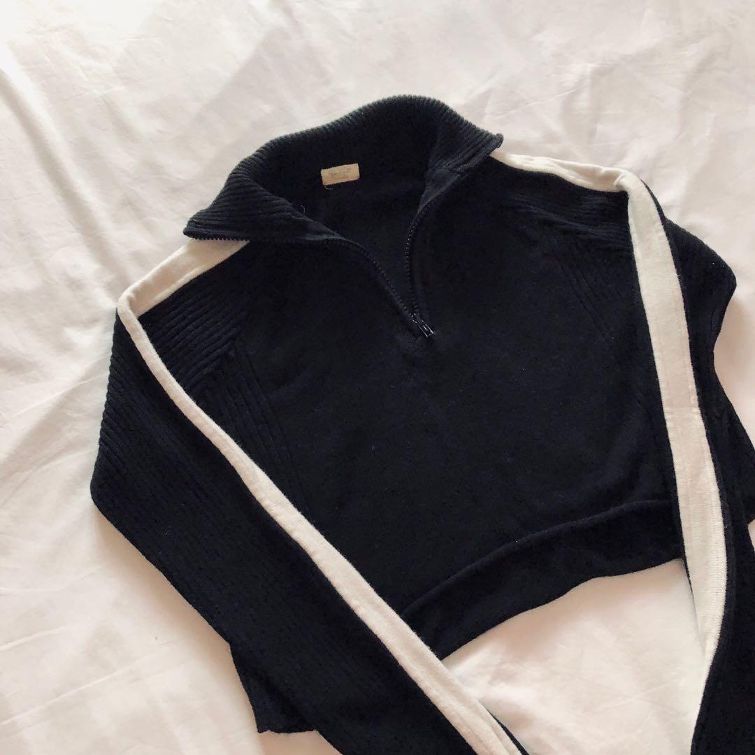 Brandy melville top hilary sweater