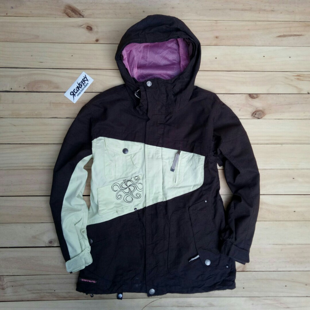 Estivo snowboard jacket hotsell