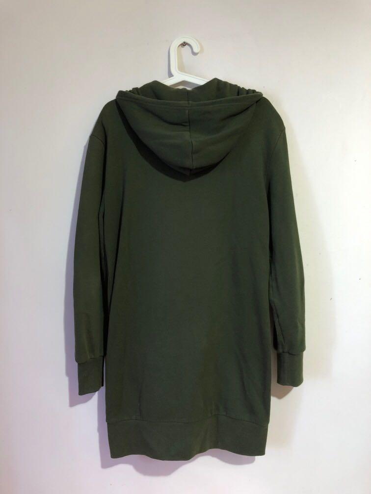 H M Men s Green Longline Sweat Full zip Hoodie Men s Fashion Tops Sets Hoodies on Carousell