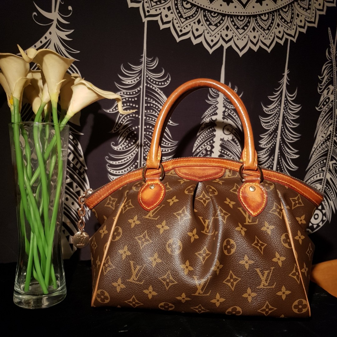 Lv mini karipap, Luxury, Bags & Wallets on Carousell