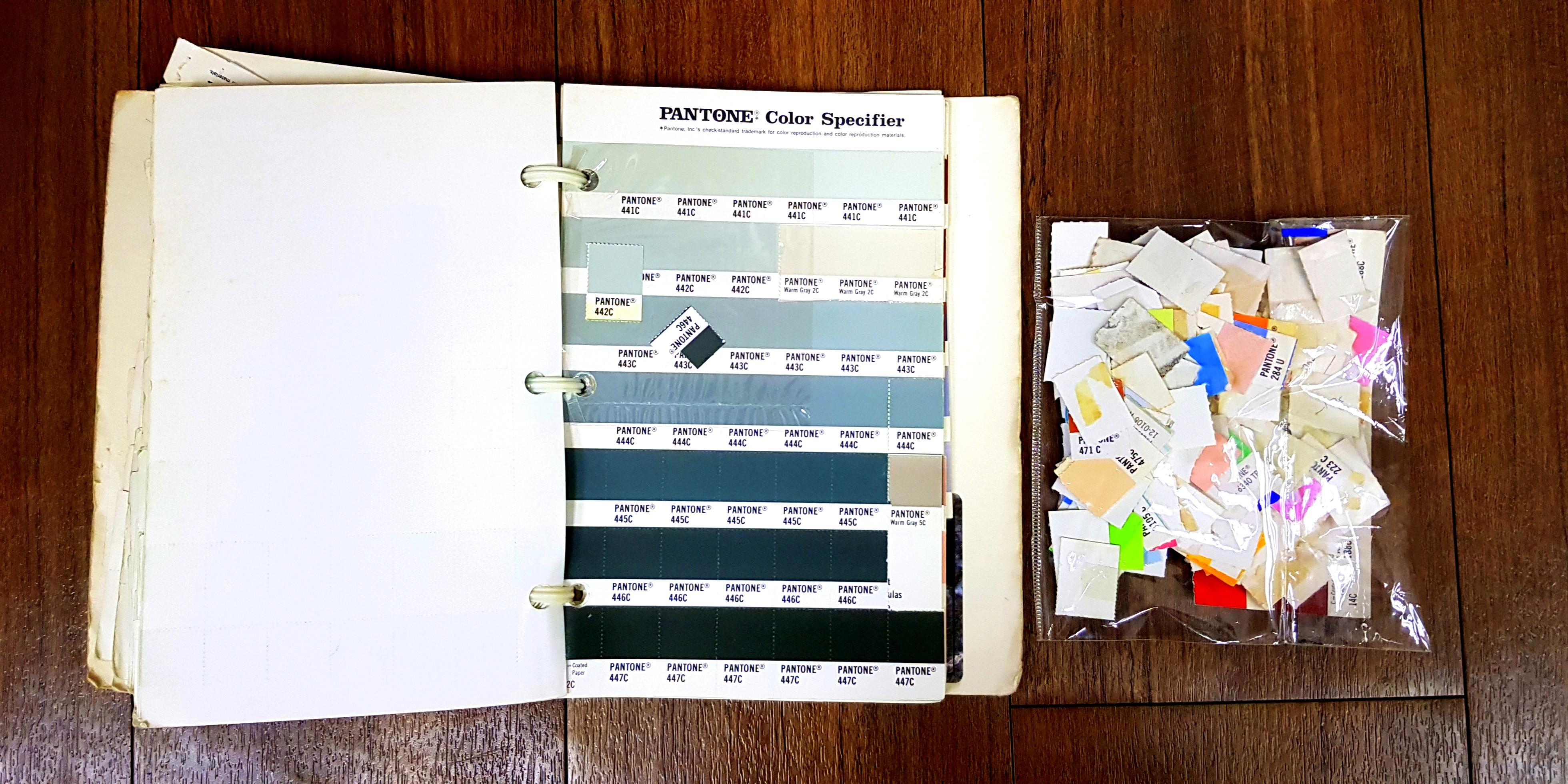 PANTONE Color Specifier 747 XR extended range coated, Hobbies & Toys ...